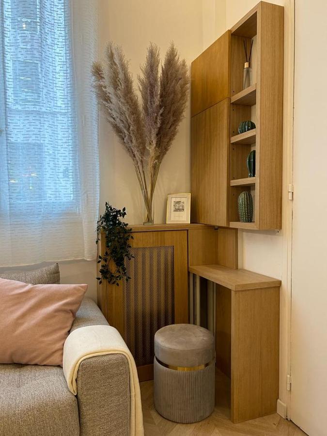 Le Studio Des Champs Elysees Paris Exterior photo