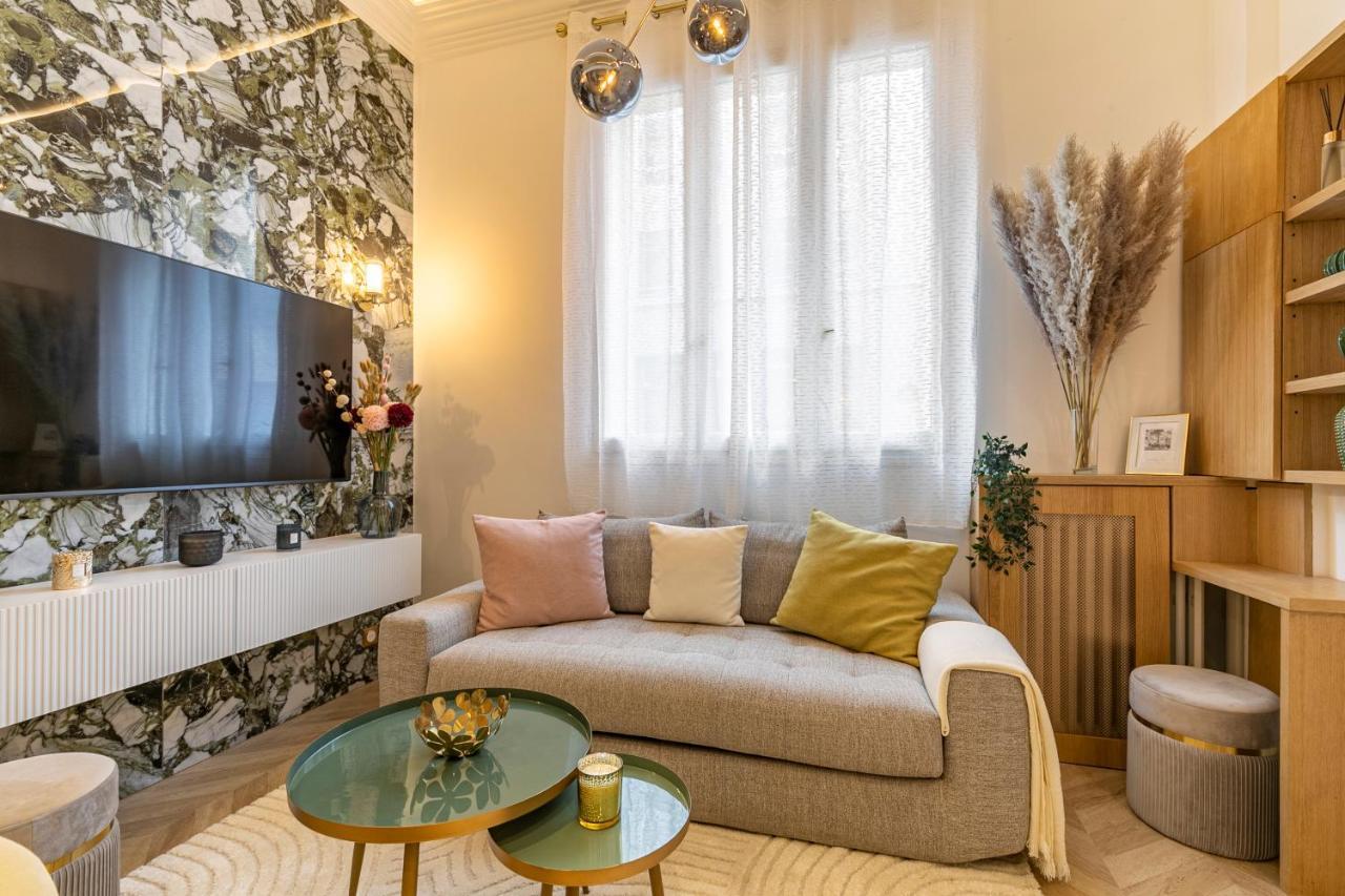 Le Studio Des Champs Elysees Paris Exterior photo